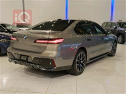 بی ئێم دەبڵیو سیریەس 7